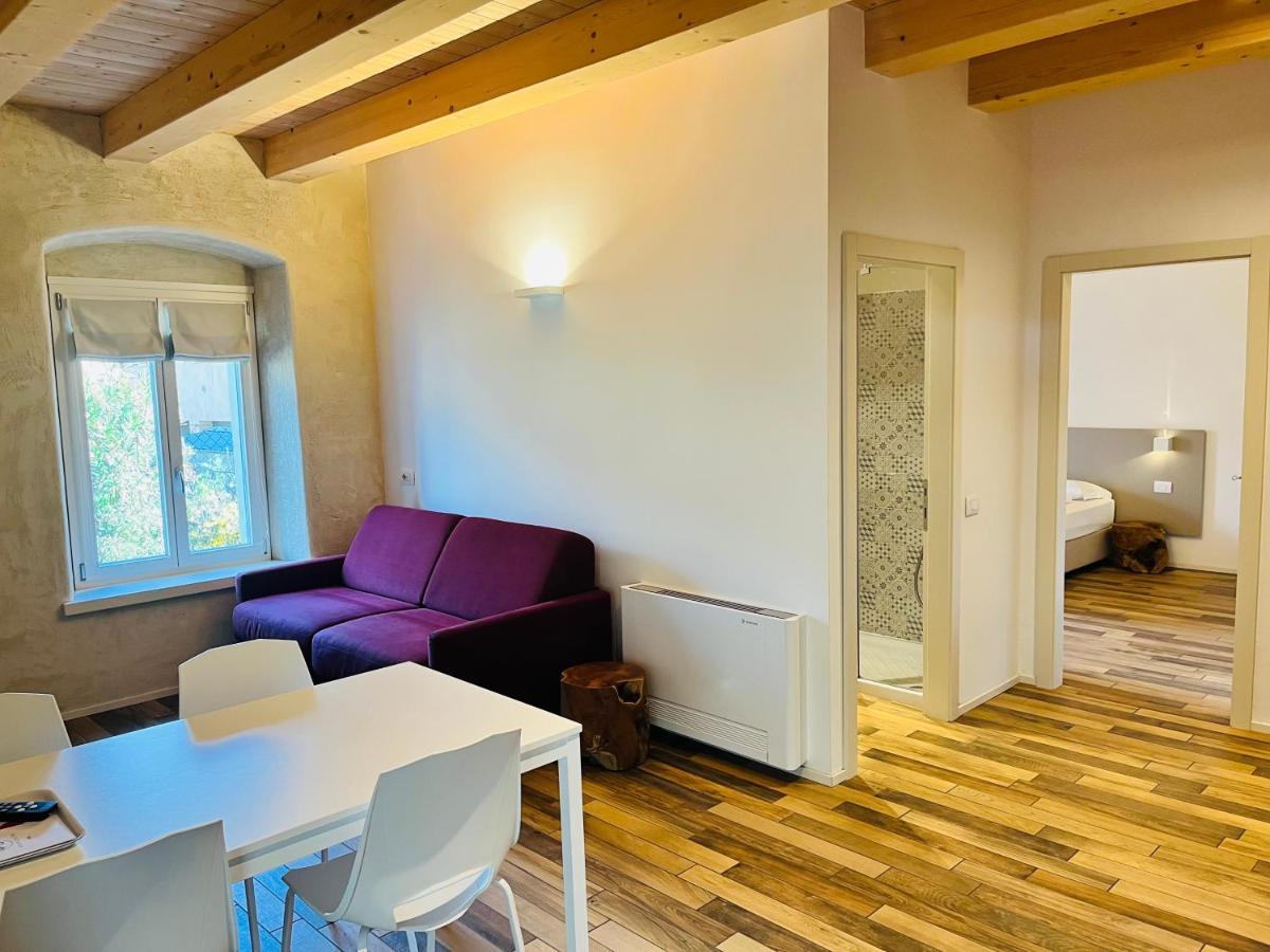 Albola Suite Holiday Apartments Riva del Garda Exterior photo